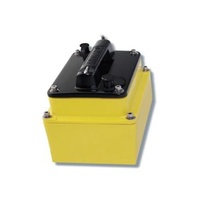 Raymarine M260 1000W Depth Transducer with in hull-kit